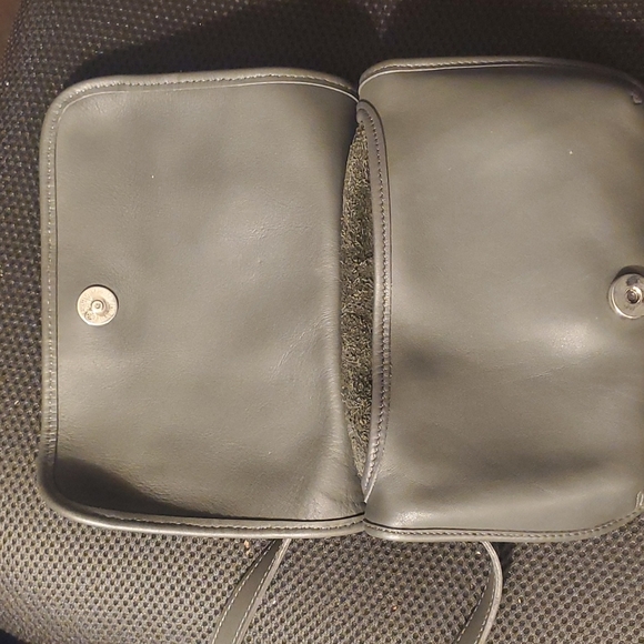 Handbag - Picture 6 of 10